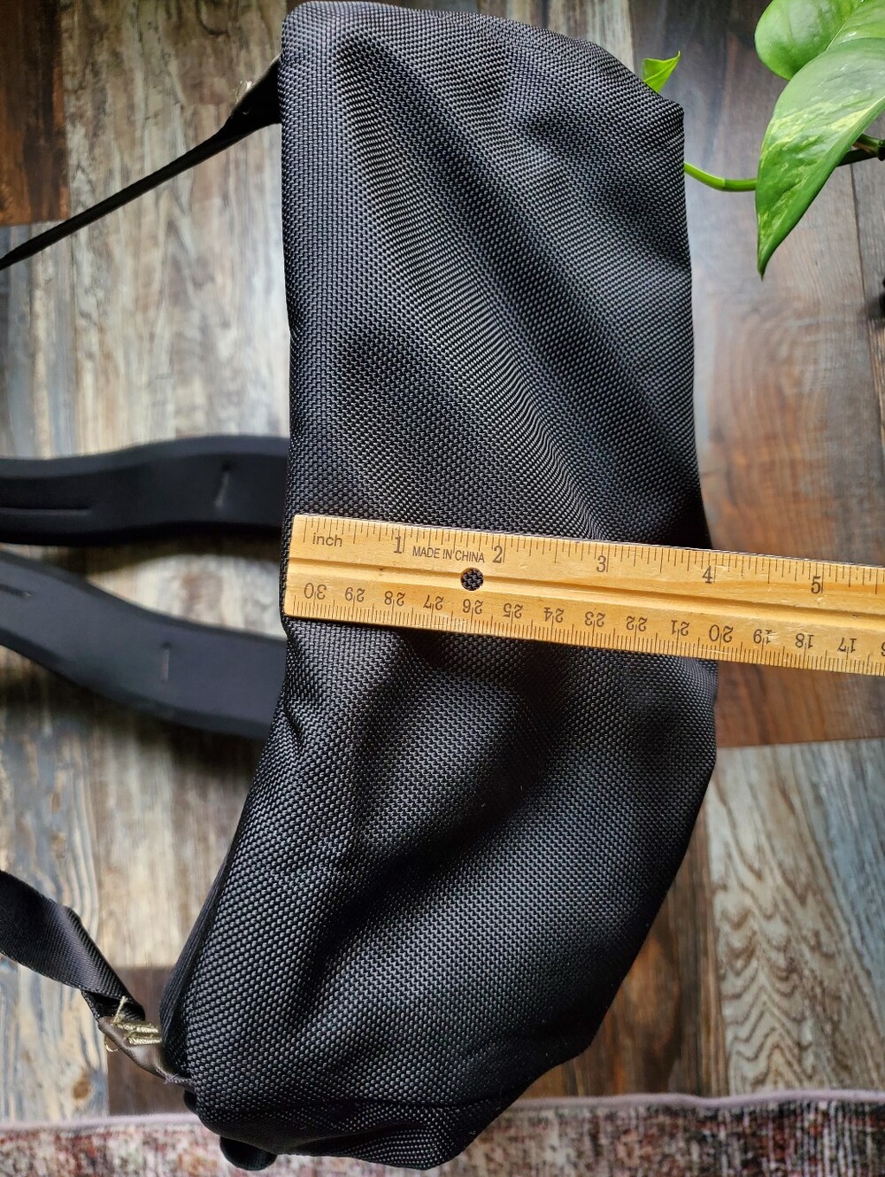 The North Face Commuter Pack Large Laptop Backpack Water Resistant Bike - Picture 15 of 16